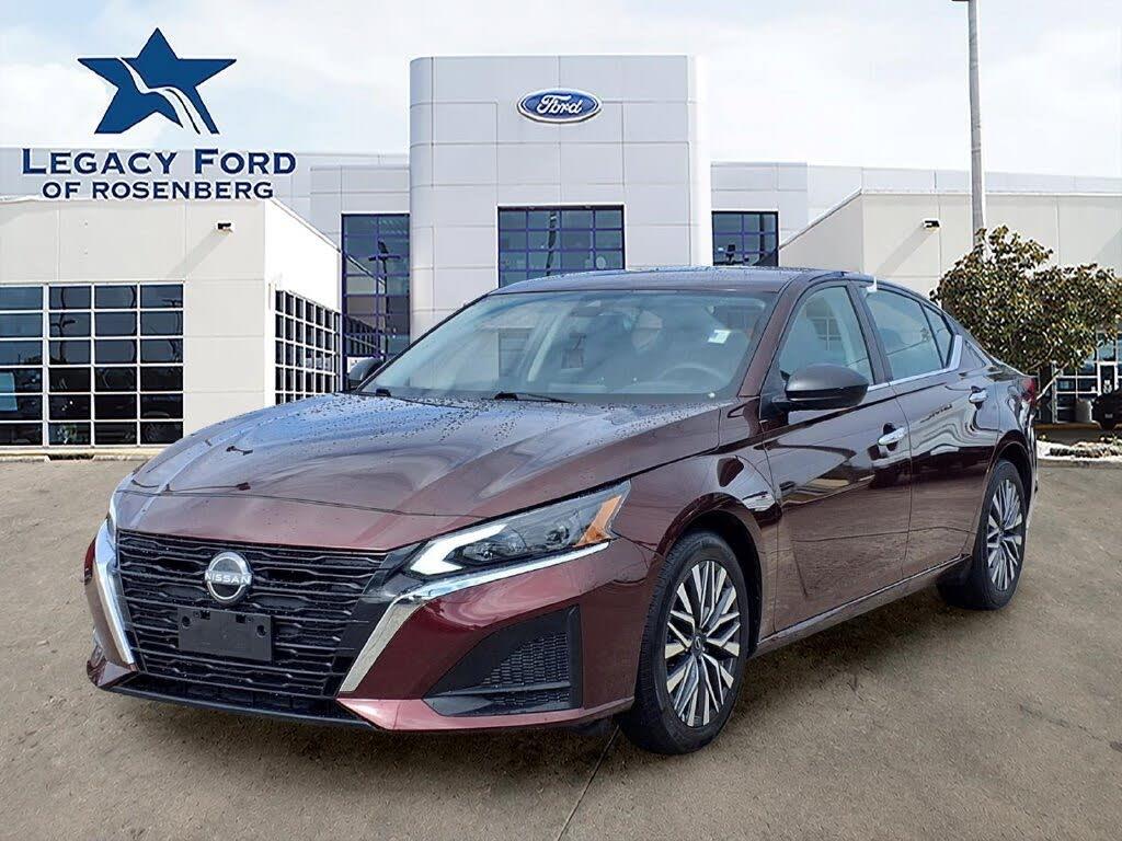 2025 Nissan Altima - $19,125