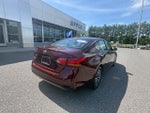2025 Altima Thumbnail 3