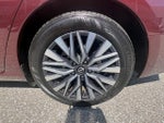2025 Altima Thumbnail 34