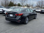 2025 Altima Thumbnail 4