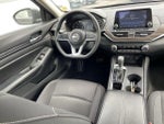 2025 Altima Thumbnail 14