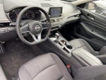 2025 Altima Thumbnail 23