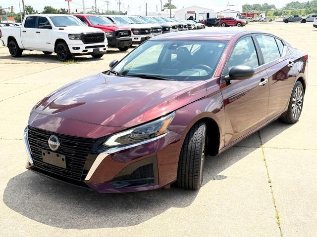 2025 Nissan Altima - $23,365