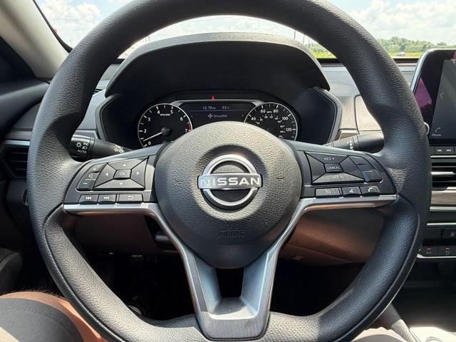 2025 Nissan Altima - $23,365