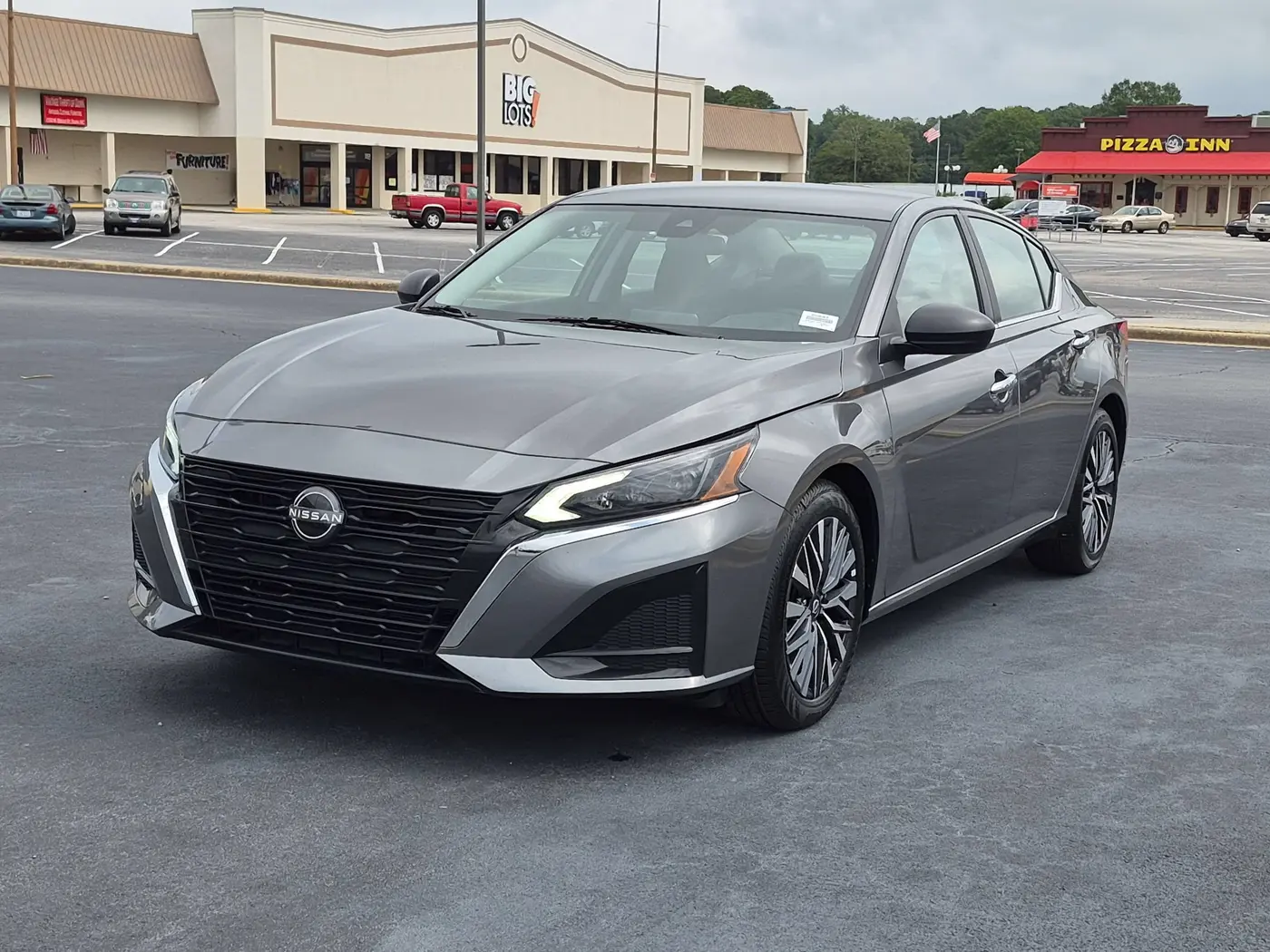 2025 Nissan Altima - $20,900
