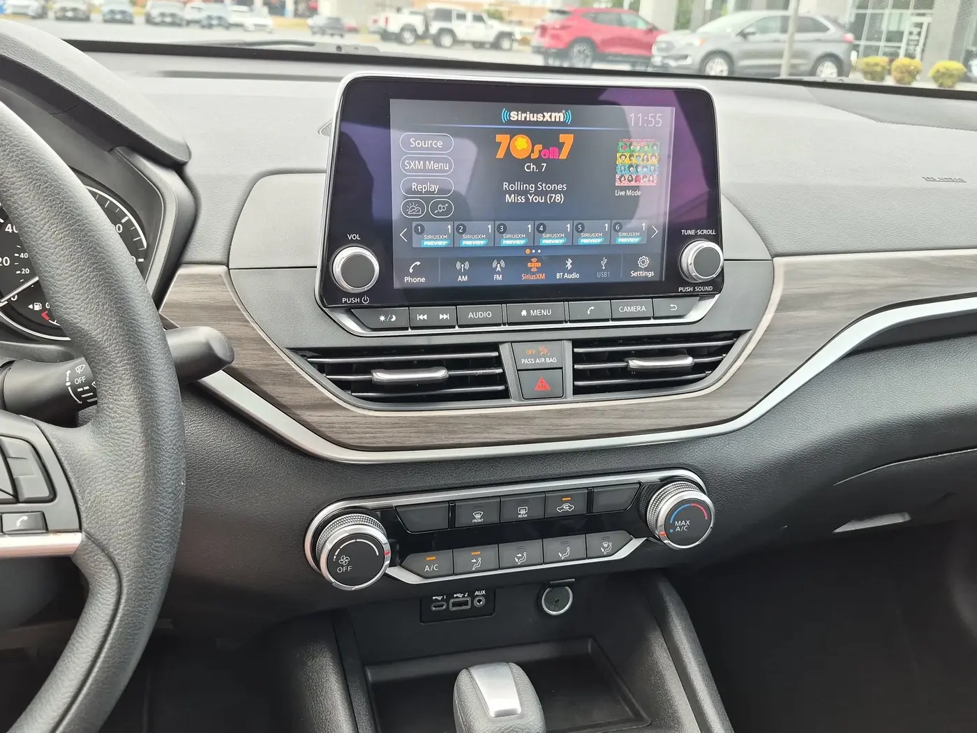2025 Nissan Altima - $20,900