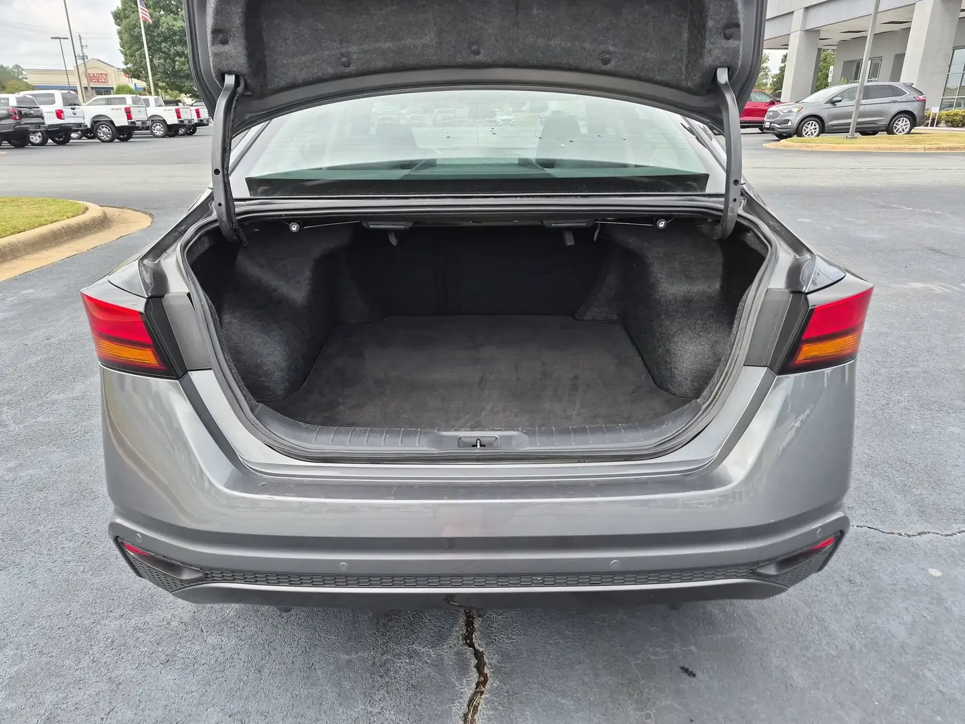 2025 Nissan Altima - $20,900