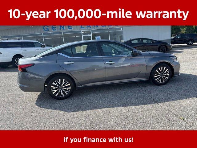 2025 Nissan Altima - $21,599