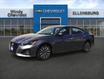 2025 Altima Thumbnail 3