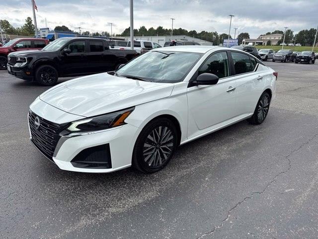 2025 Nissan Altima - $25,975