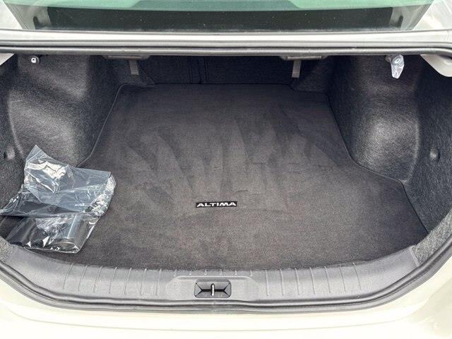 2025 Nissan Altima - $25,975