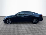 2021 Altima Thumbnail 30