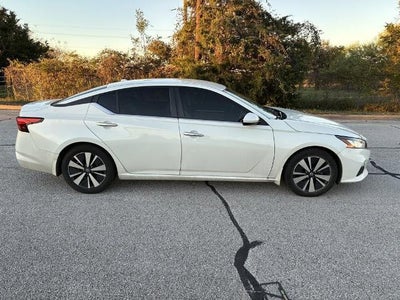 Photo of a 2022 Nissan Altima 2.5 SV 4DR Sedan for sale