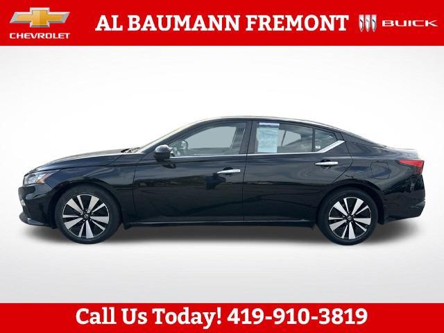 2022 Nissan Altima - $18,300