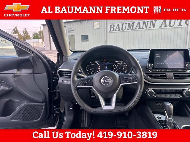 2022 Nissan Altima - $18,300