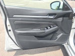 2023 Altima Thumbnail 18