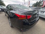 2023 Altima Thumbnail 7