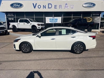 2023 Nissan Altima 2.5 SV 4DR Sedan