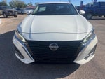 2023 Altima Thumbnail 3