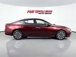 2023 Altima Thumbnail 8