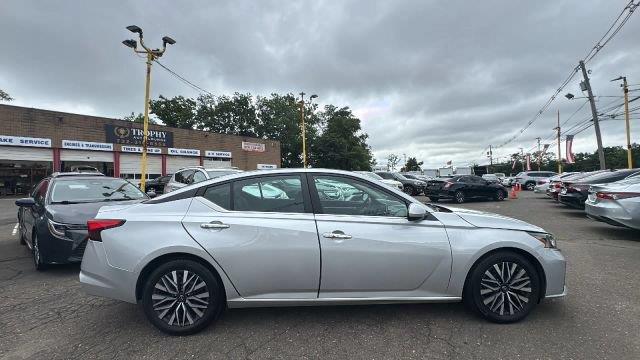 2023 Nissan Altima - $13,287