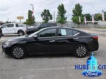 2024 Altima Thumbnail 2