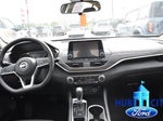 2024 Altima Thumbnail 18