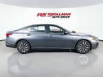 2024 Altima Thumbnail 8
