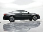2024 Altima Thumbnail 23
