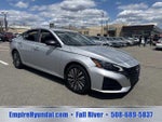 2024 Altima Thumbnail 2