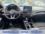 2024 Altima Thumbnail 13