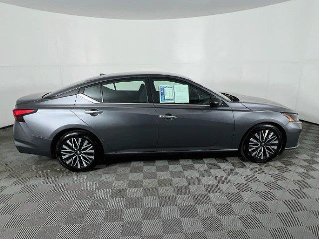 2024 Nissan Altima - $17,800