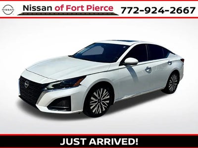 2024 Nissan Altima 2.5 SV 4DR Sedan