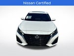 2024 Altima Thumbnail 2