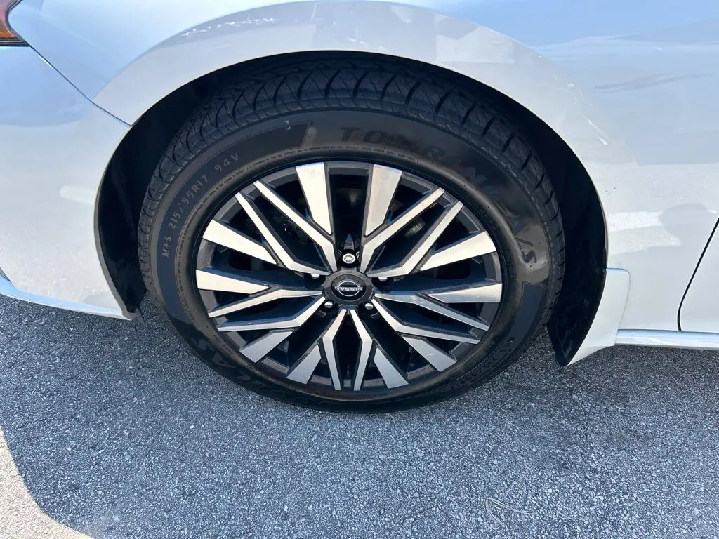 2024 Nissan Altima - $18,513