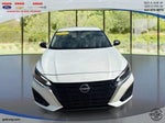 2025 Altima Thumbnail 2