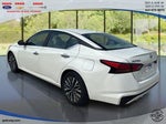 2025 Altima Thumbnail 7