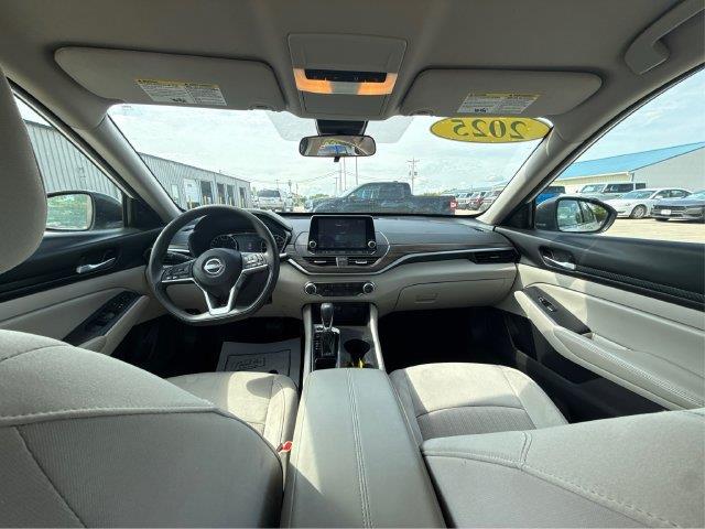 2025 Nissan Altima - $20,375