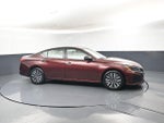 2025 Altima Thumbnail 9