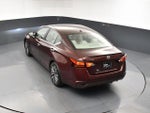 2025 Altima Thumbnail 11