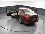 2025 Altima Thumbnail 12