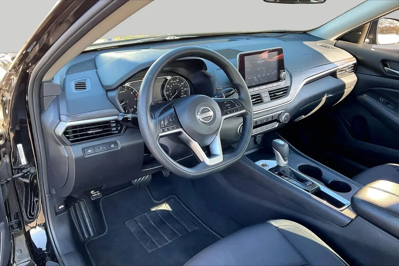 2025 Nissan Altima - $21,610