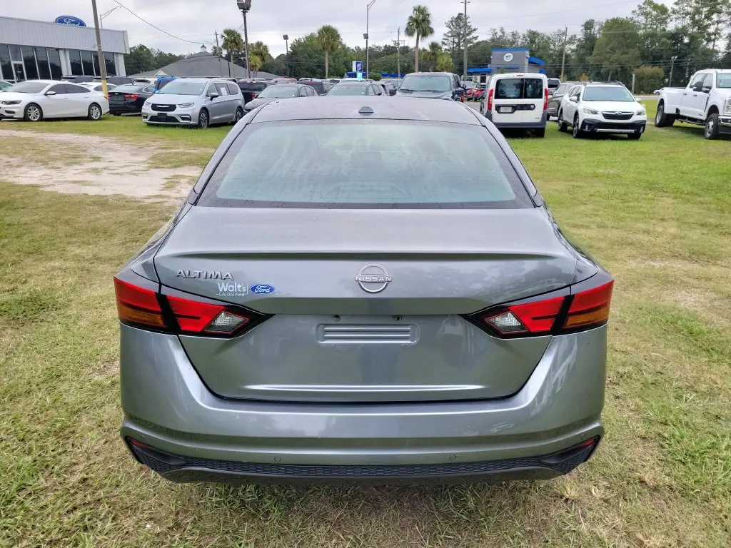 2025 Nissan Altima - $19,452