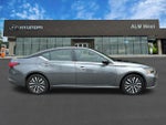 2025 Altima Thumbnail 4
