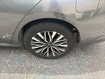 2025 Altima Thumbnail 19