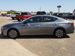 2025 Altima Thumbnail 2