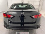 2025 Altima Thumbnail 6