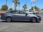 2025 Altima Thumbnail 3
