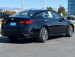 2025 Altima Thumbnail 2
