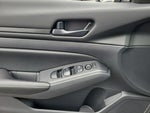2026 Altima Thumbnail 17